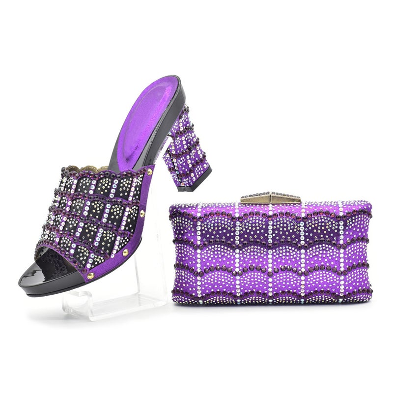 صندل حفلة مسائية بكعب عالٍ ورأس دائري مزين بالألماس مع حقيبة كلاتش مزخرفة بالألماس - Image 4